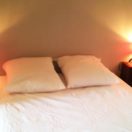Charmant Studio Vieux Mans/ Centre Apartment *